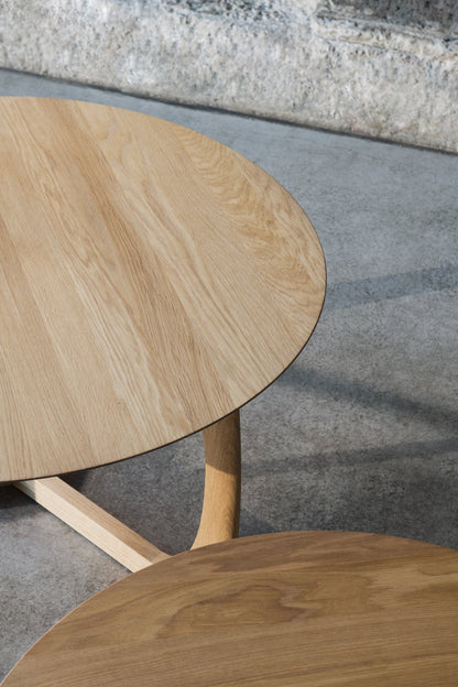 Lili lounge table, medium, 75 cm, oiled oak