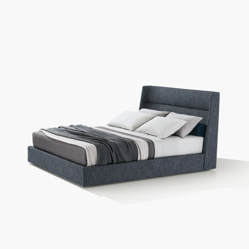 CHLOE Beds by Poliform