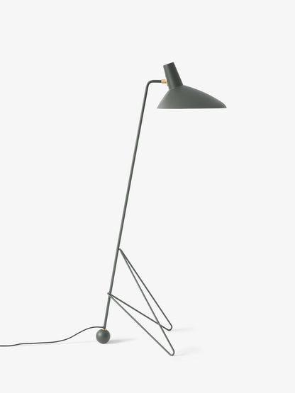 Tripod Floor Lamp HM8 by &tradition