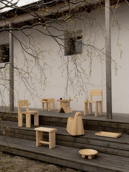 003 Stilts side table, pine