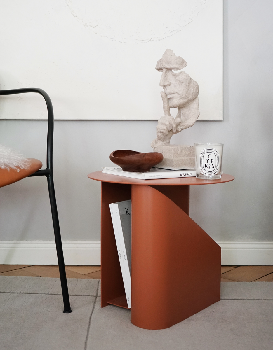 Sentrum side table, burned orange