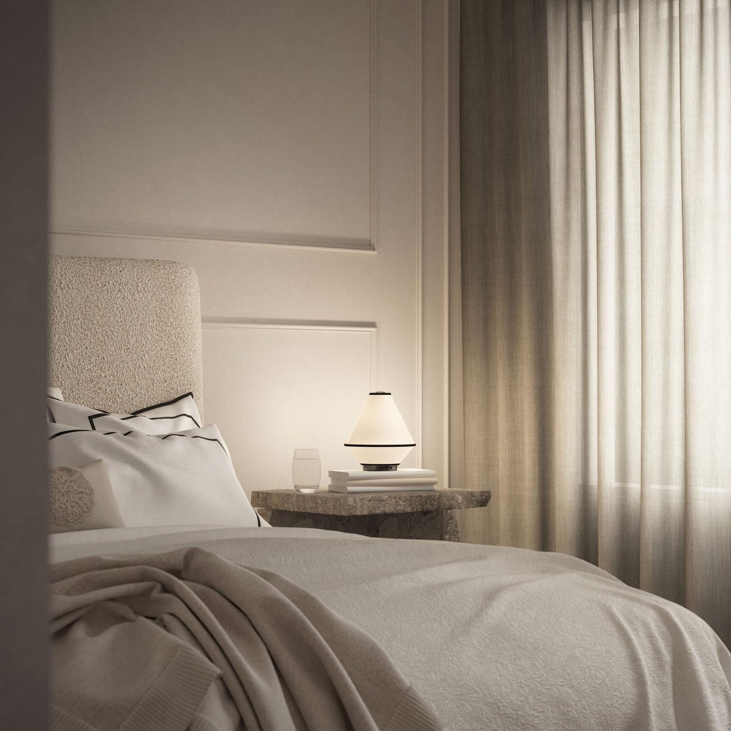 Edgeform Tafta Transportable Lamp Black/ Off-White