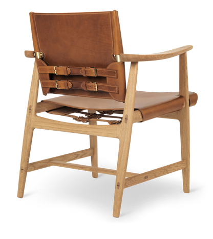 BM1106 HUNTSMAN CHAIR