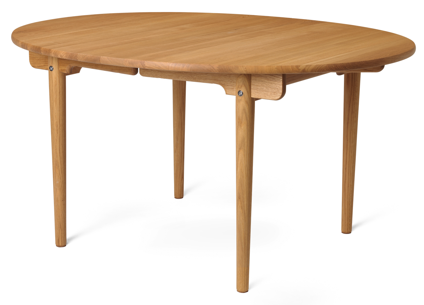 CH337 Dining table by Carl Hansen & Søn #oiled oak side view#