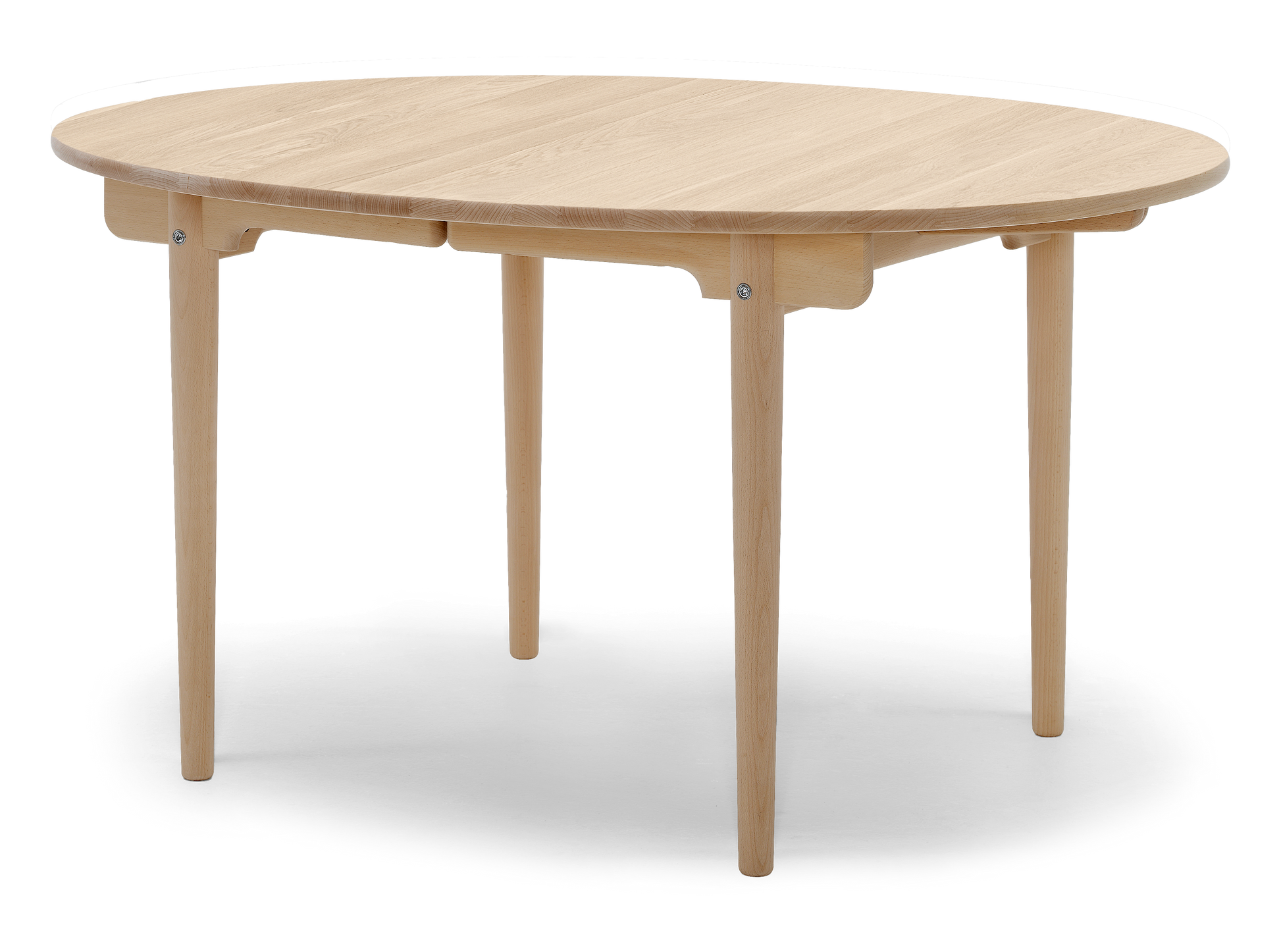 CH337 Dining table by Carl Hansen & Søn #soaped oak side view#