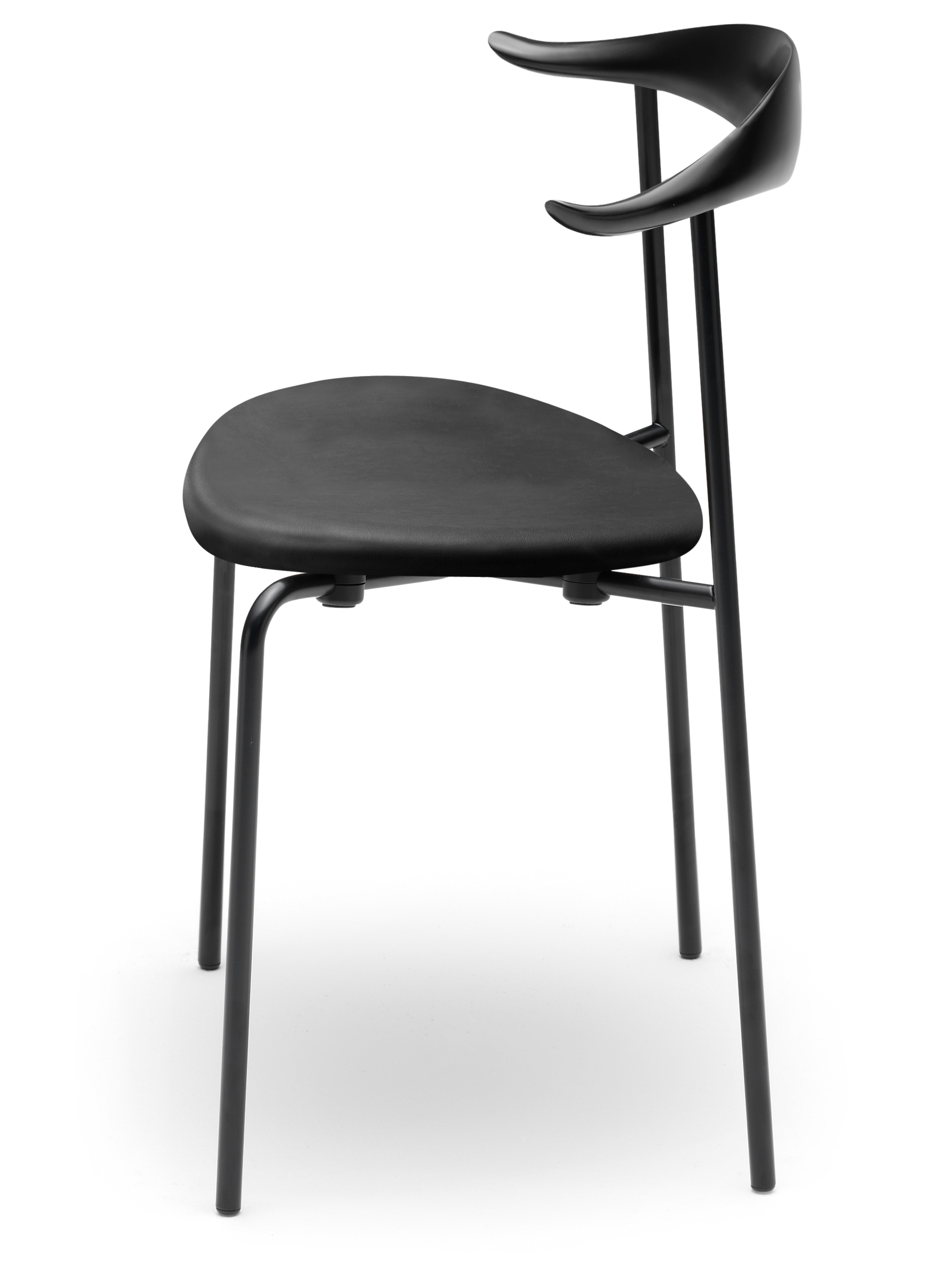 CH88P Chair - ch88p boeg sortmalet thor301 sort stel side
