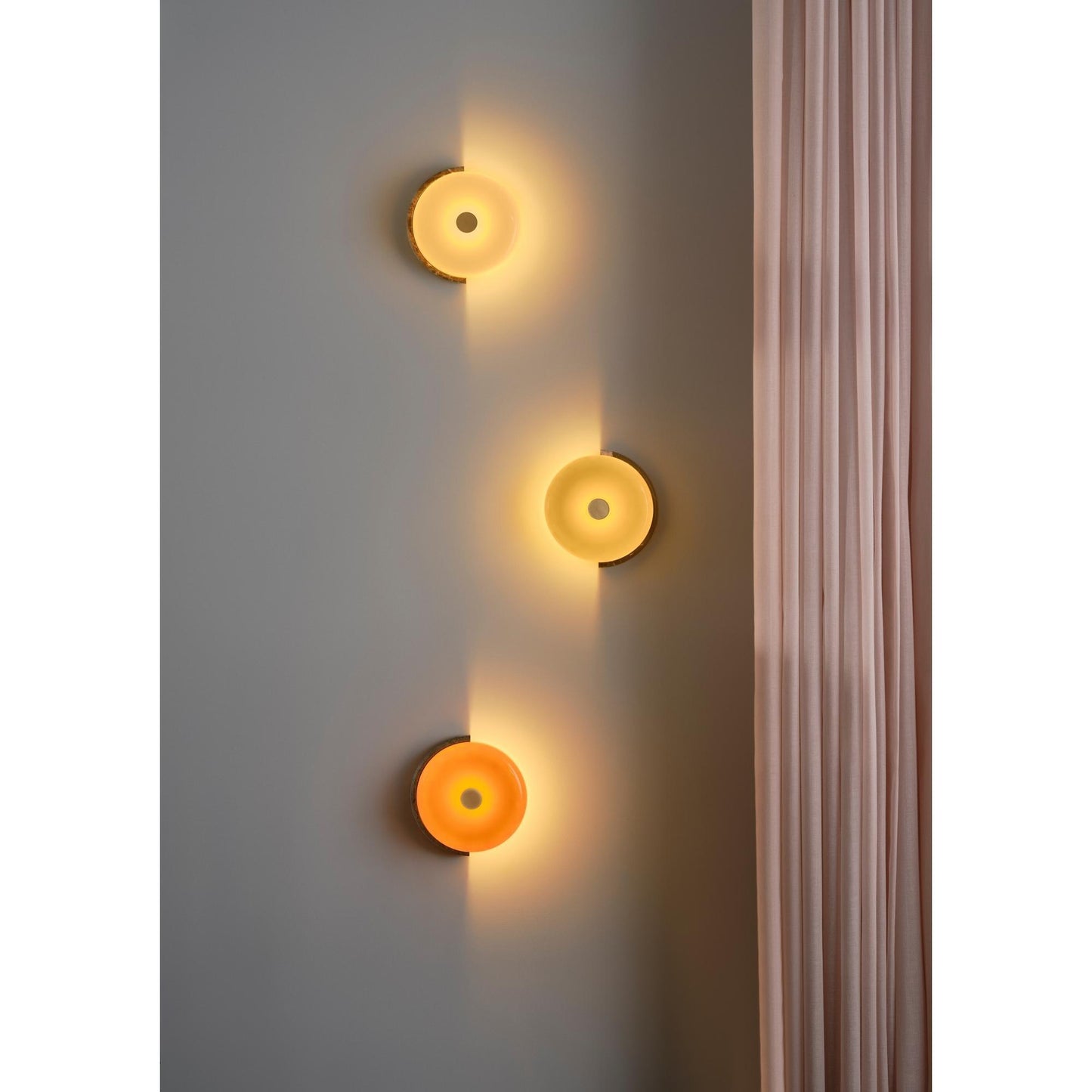 Design By Us Trip Wall Lamp Burgundy Marble/Glossy Opal
