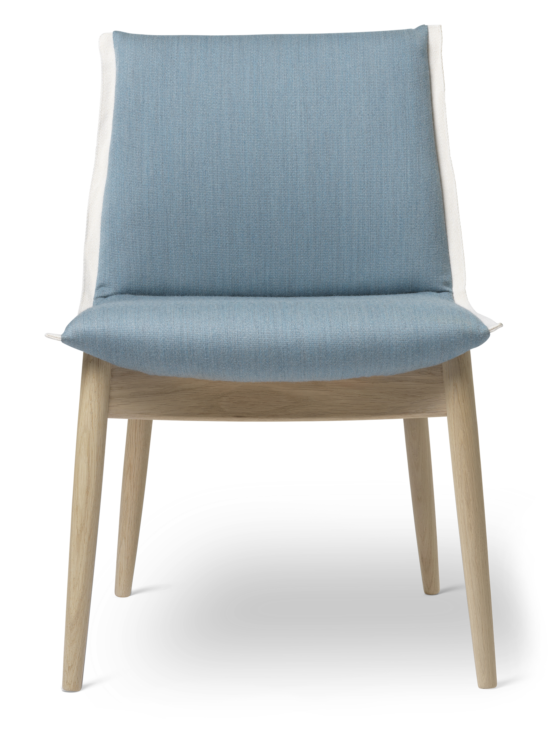E004 EMBRACE CHAIR