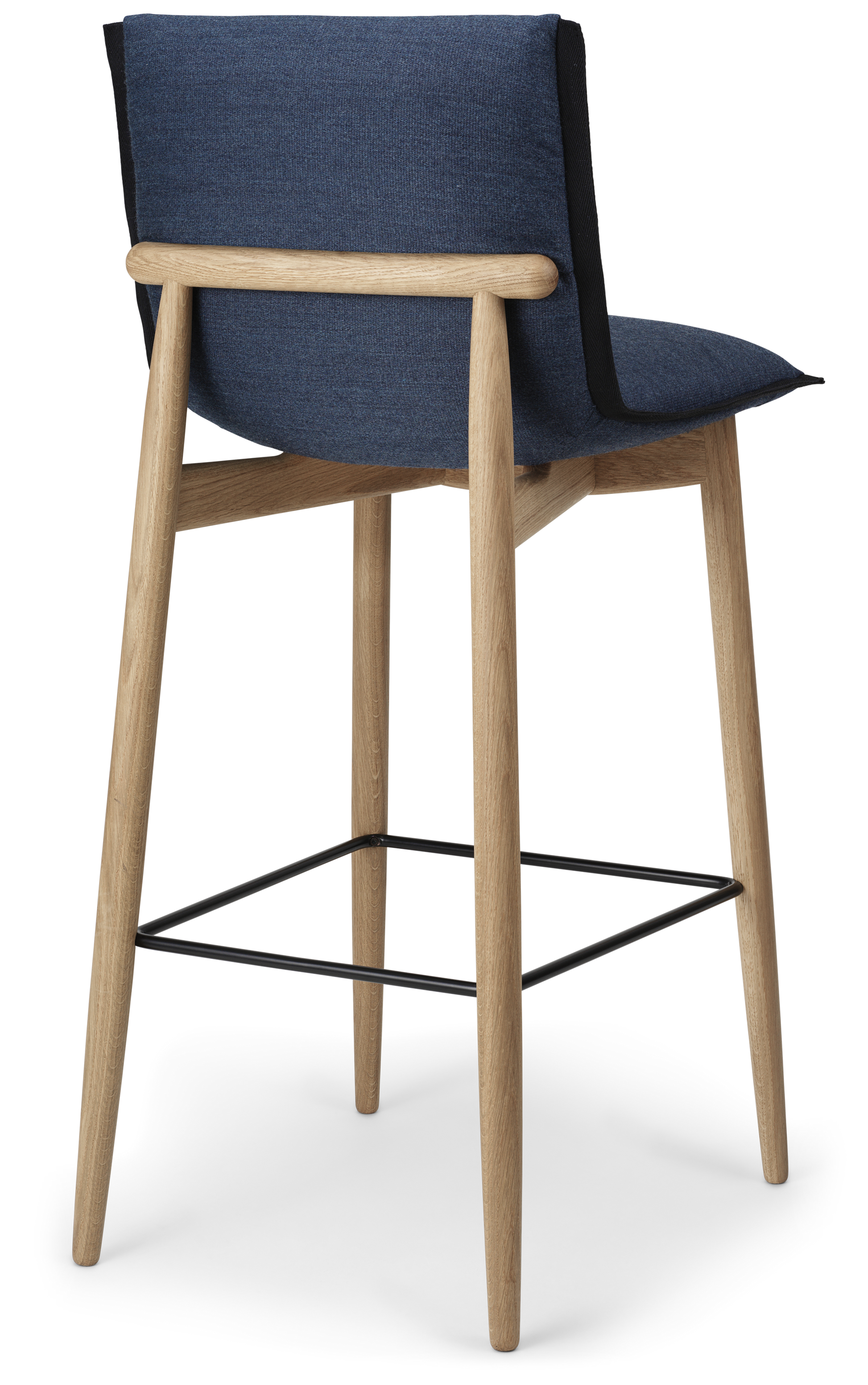 E006 EMBRACE BAR STOOL