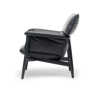 EO15 EMBRACE LOUNGE CHAIR