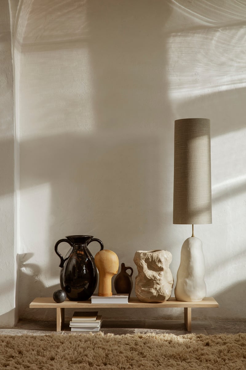 Kona display table, oak