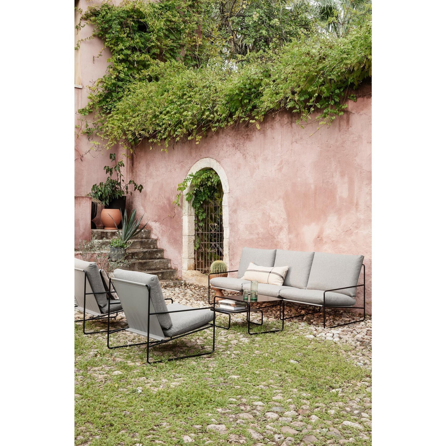 Ferm Living Desert 1-Seater Sofa Dark Sand/ Black
