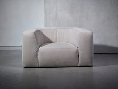 BO LIVING - Upholstered armchair with armrests by Piet Boon