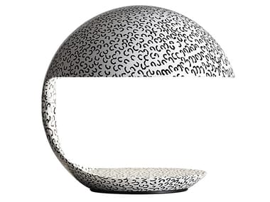 COBRA TEXTURE - PAOLA NAVONE - Swivel resin table lamp by Martinelli Luce
