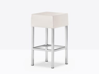 CUBE 1402 - Upholstered stool by Pedrali