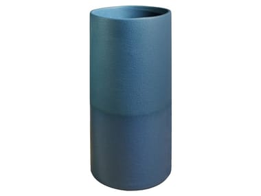 DUO - White-paste vase by Sartoria
