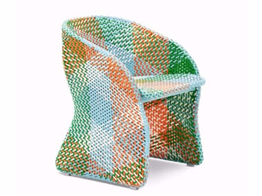 MAAT - Garden synthetic fibre easy chair with armrests by Varaschin