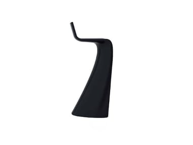 WING - Garden stool by Vondom