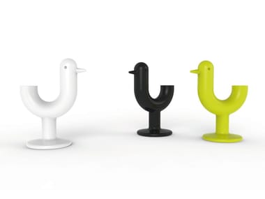 PEACOCK - Garden vase by Vondom