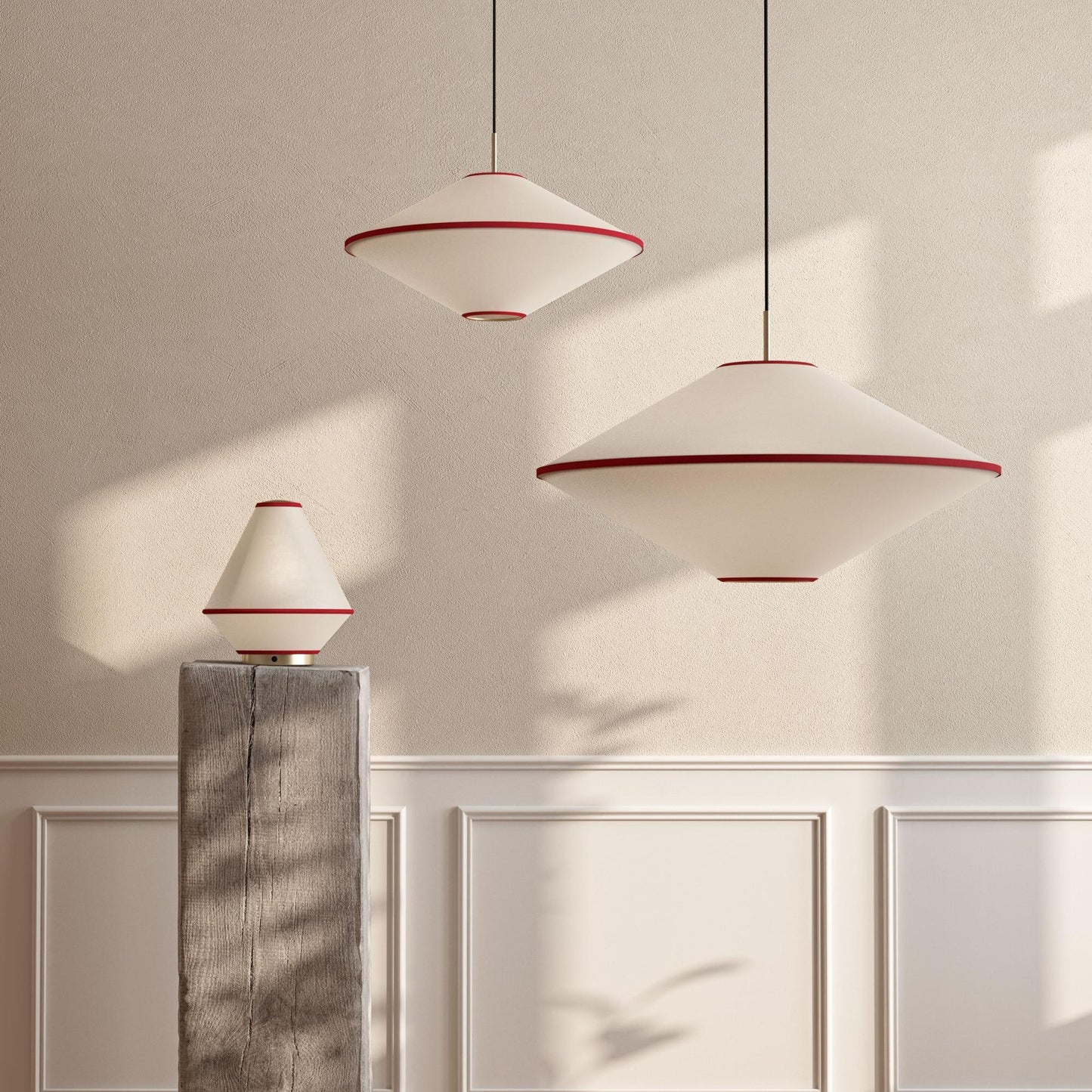 Edgeform Taft Pendant Ø52 Red/ Off-White