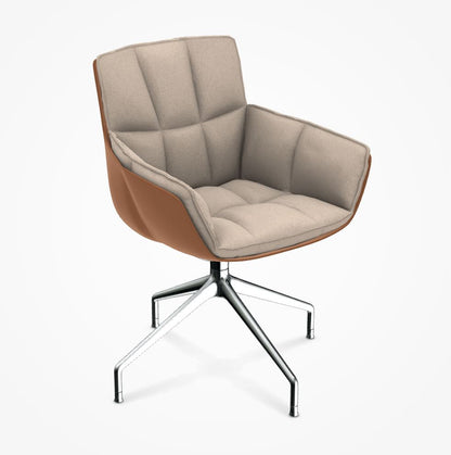 Husk chair P4GC (Material Grade - Fabric | A)