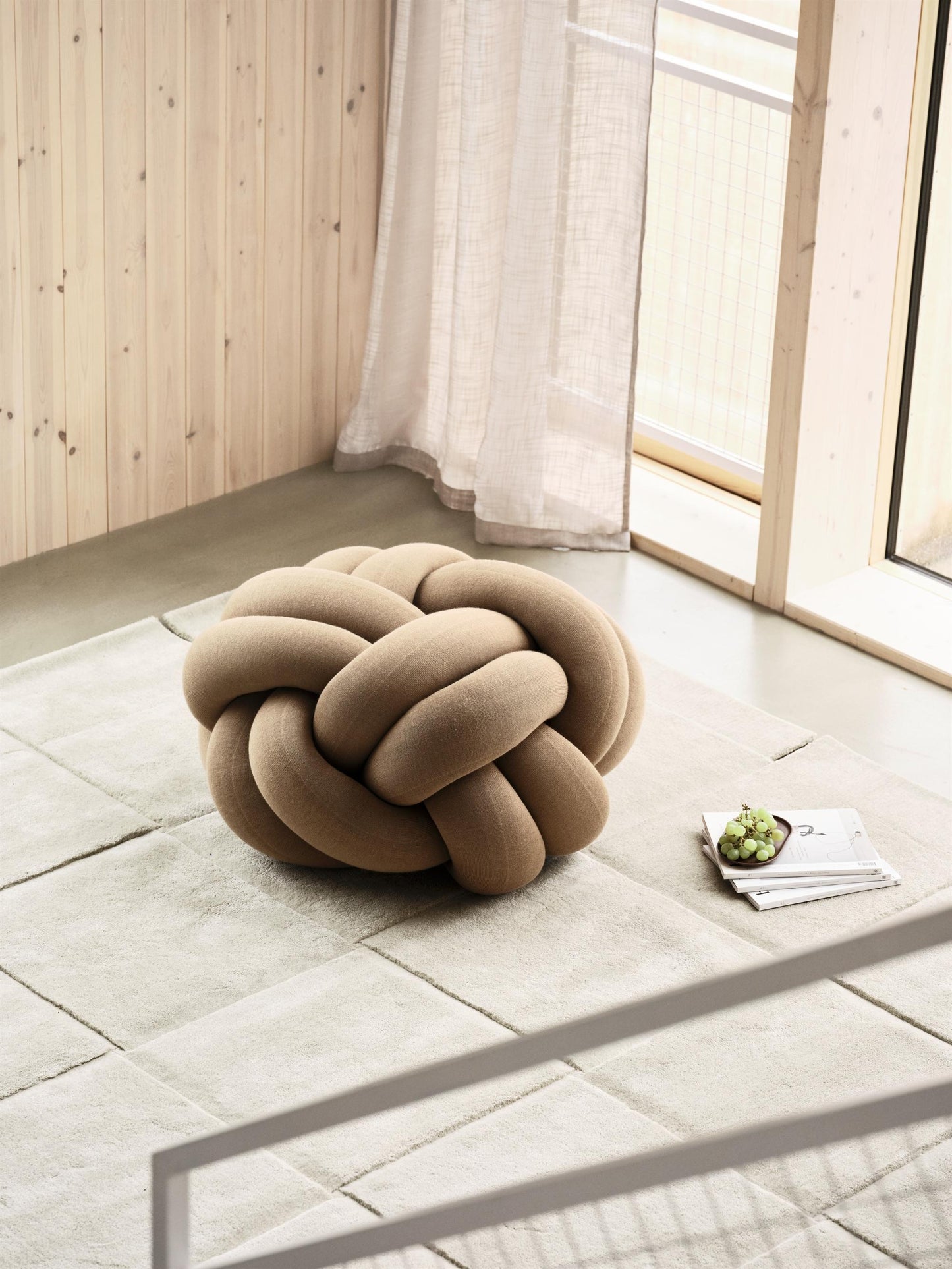 Design House Stockholm Knot Pillow XL Forest Green