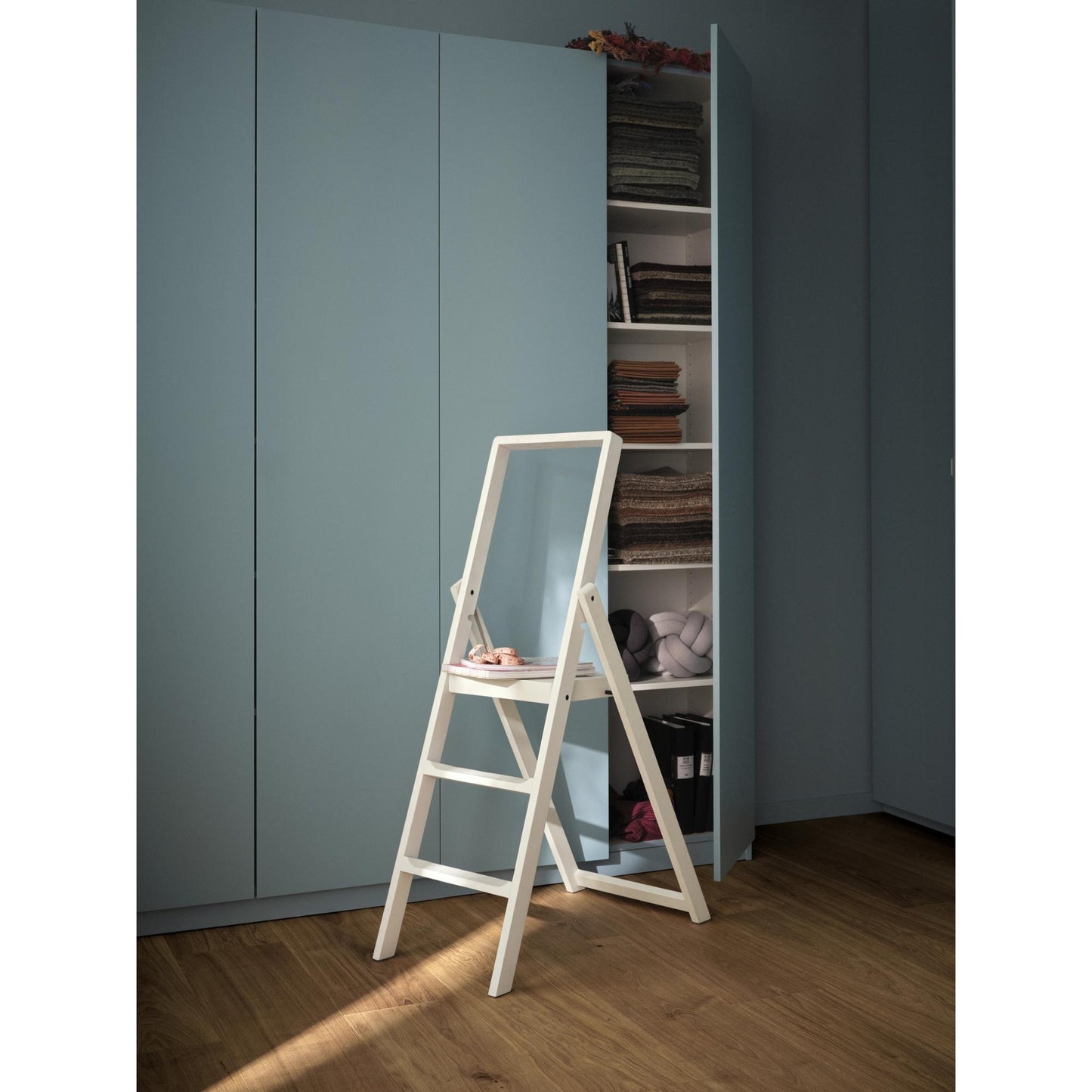Design House Stockholm Step Ladder White