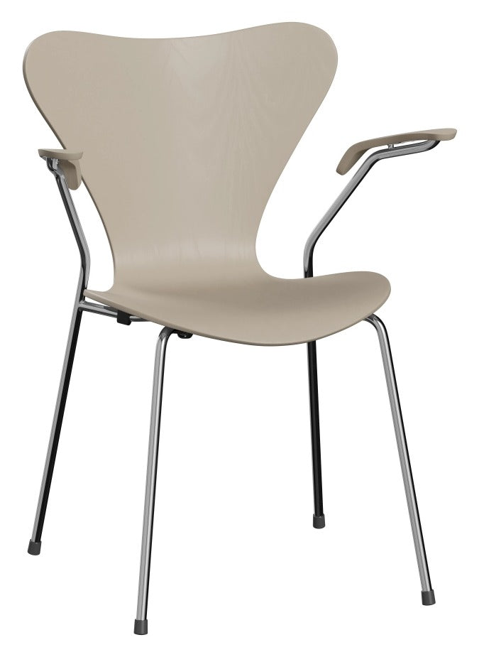 Series 7™ - 3207, Front Upholstered, Anniversary (Request Info)