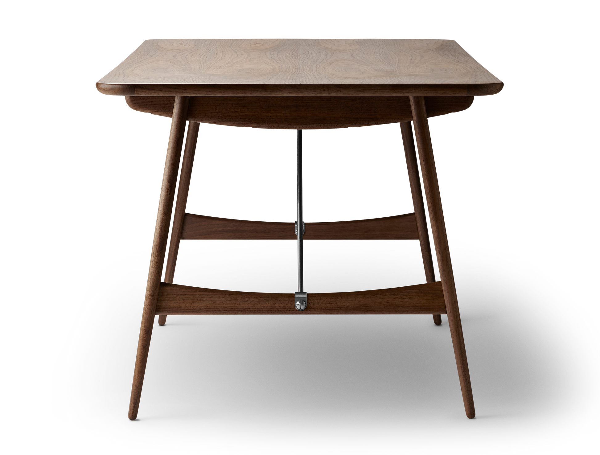 BM1160 HUNTING TABLE