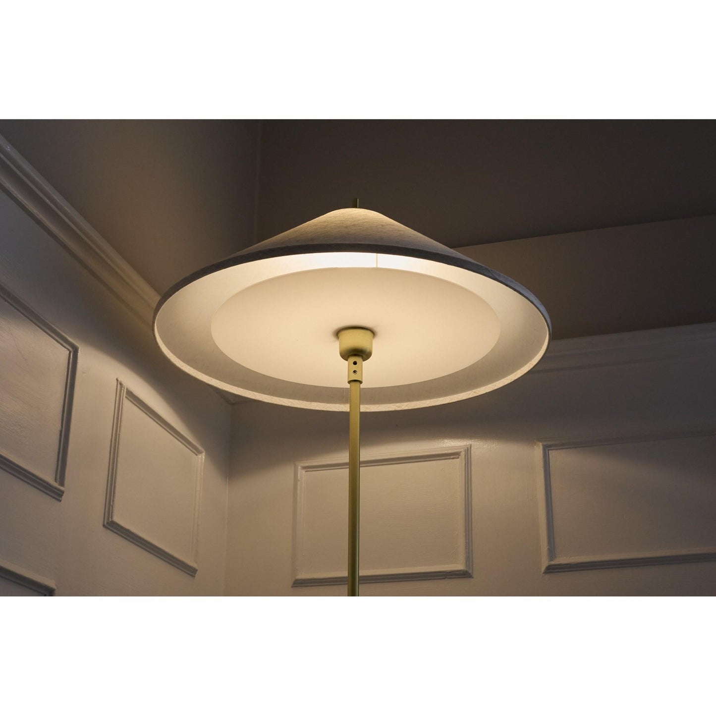 Edgeform Tafta Floor Lamp Ø52 Natural