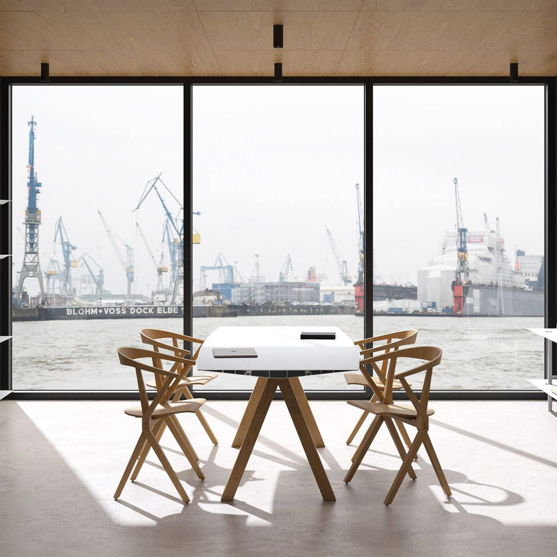 TABLE B 90 - Rectangular Wooden table