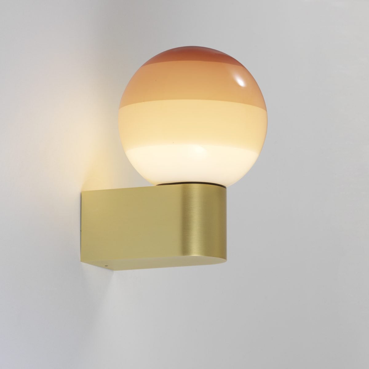 DIPPING LIGHT A1 - LED blown glass wall light with metal base