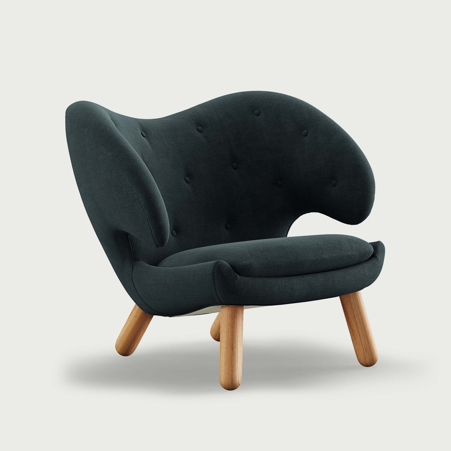 THE PELICAN CHAIR (With Buttons) (Upholstery Material - Vidar)
