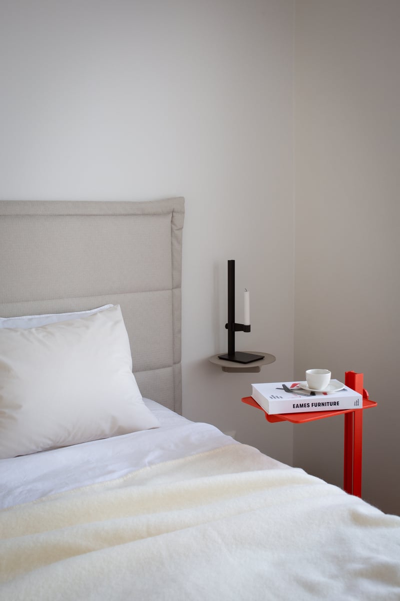 Museum side table, orange
