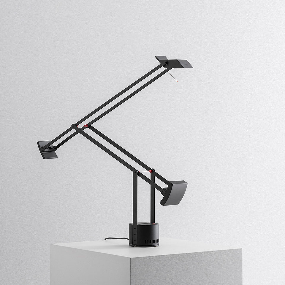 [Overseas Stock] Tizio Table Lamp