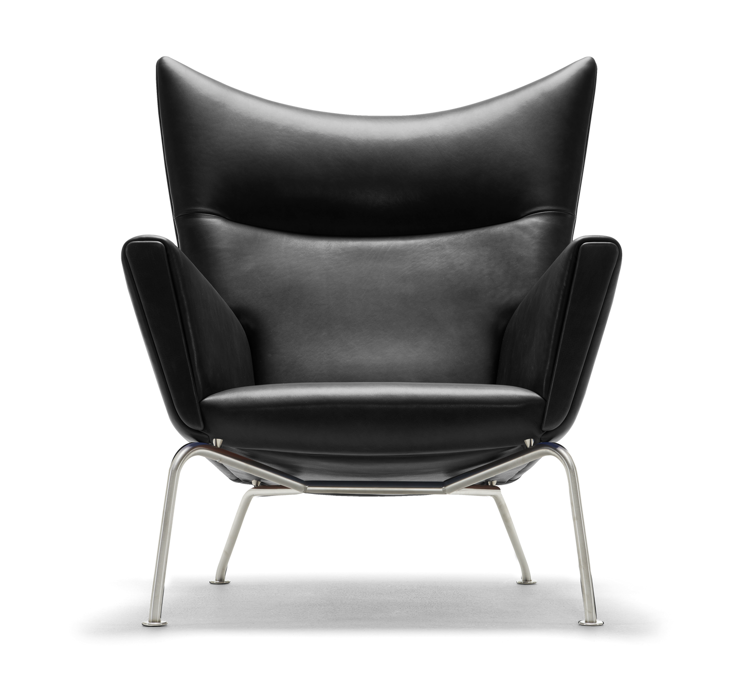 CH445 WING CHAIR